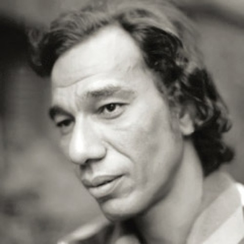 صوت أمل دنقل