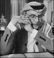 الشاعر بدر بن عبد المحسن